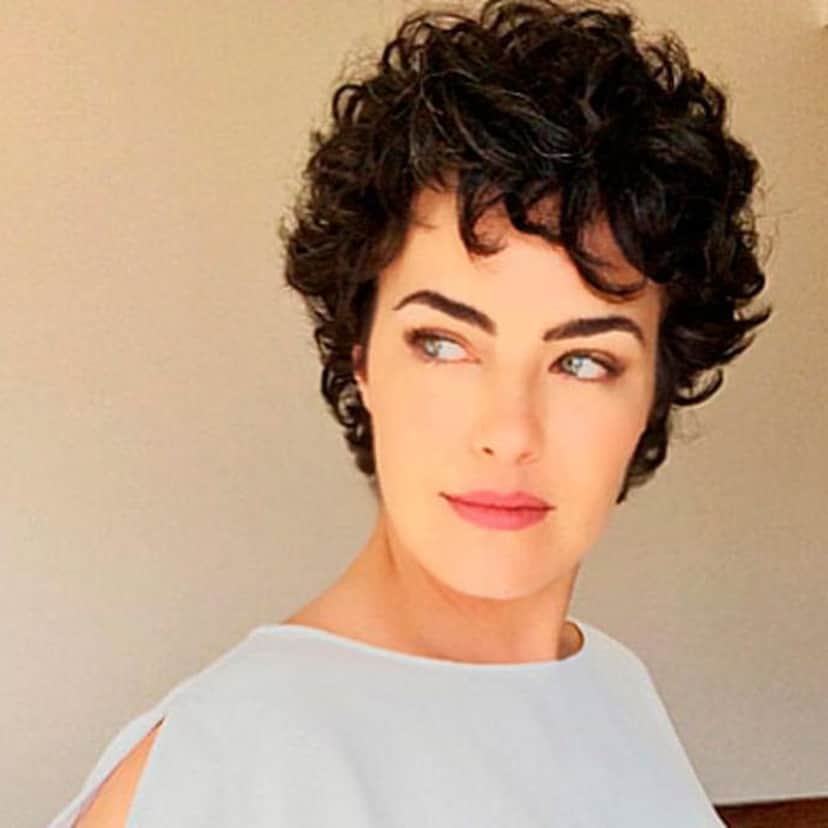 Ana Paula Arósio, famosa que já brilhou na Globo passou por forte trauma na vida e nunca mais conseguiu falar sobre isso - Foto Reprodução Ana Paula Arósio, famosa que já brilhou na Globo passou por forte trauma na vida e nunca mais conseguiu falar sobre isso - Foto Reprodução
