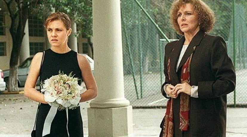 No SBT, a atriz esteve ao lado de Irene Ravache em Razão de Viver No SBT, a atriz esteve ao lado de Irene Ravache em Razão de Viver