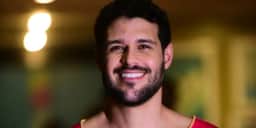 Rodrigo Mussi, ex-BBB, é flagrado em quarto escuro de sex* e confessa que pegou tudo: “Zerei aqui”