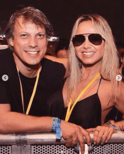 Apresentadora do SBT, Eliana, posta fotos raras ao lado do marido nas redes sociais e público reage - Foto Reprodução Instagram Apresentadora do SBT, Eliana, posta fotos raras ao lado do marido nas redes sociais e público reage - Foto Reprodução Instagram