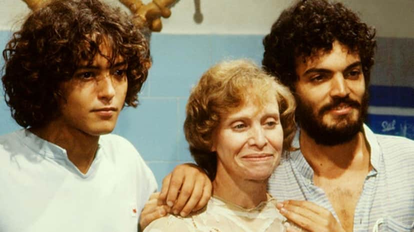 Irving São Paulo, Miriam Pires e Buzza Ferraz na novela 'Final Feliz' Irving São Paulo, Miriam Pires e Buzza Ferraz na novela 'Final Feliz'