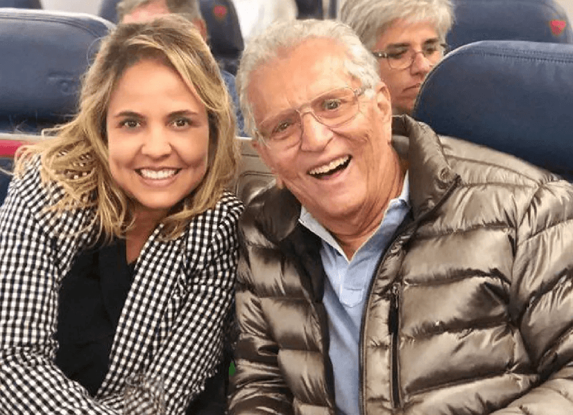 Carlos Alberto ao lado de Renata Dominguez (Foto: Divulgação) Carlos Alberto ao lado de Renata Dominguez (Foto: Divulgação)