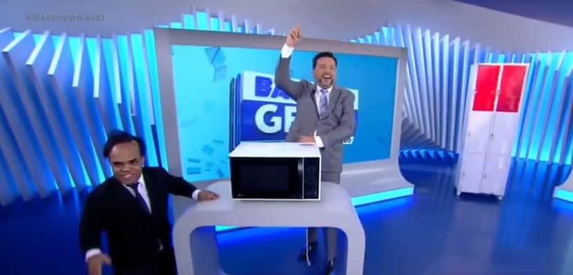Geraldo Luís apelou ao vivo na Record durante o Balanço Geral (Foto: Reprodução) Geraldo Luís apelou ao vivo na Record durante o Balanço Geral (Foto: Reprodução)