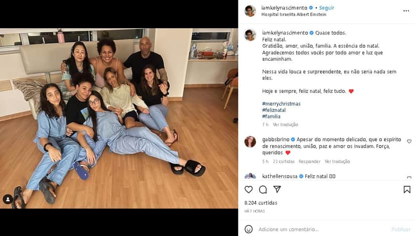 Esposa de Pelé surgiu em momento raro ao lado dos filhos do jogador (Foto: Reprodução/ Instagram) Esposa de Pelé surgiu em momento raro ao lado dos filhos do jogador (Foto: Reprodução/ Instagram)