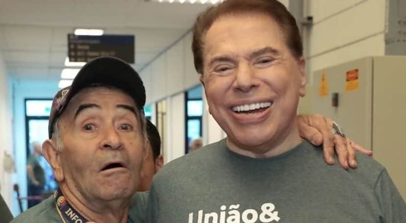 Ivo Holanda e Silvio Santos nos corredores do SBT Ivo Holanda e Silvio Santos nos corredores do SBT