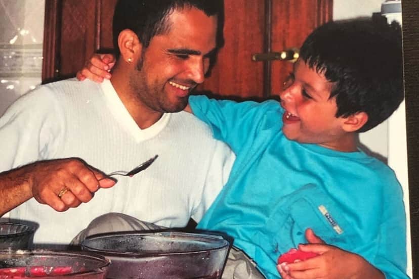 Pai e filho quando Nathan ainda era uma criança - Foto: Reprodução Pai e filho quando Nathan ainda era uma criança - Foto: Reprodução