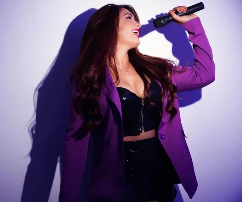 Rosy Mel era cantora sertaneja, mas morreu aos 29 anos de idade (Foto: Reprodução / Instagram) Rosy Mel era cantora sertaneja, mas morreu aos 29 anos de idade (Foto: Reprodução / Instagram)