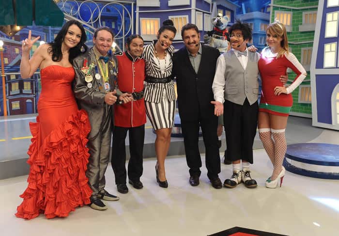 Se surpreenda com o valor que os integrantes do Programa do Ratinho recebem e descubra o que todos já sabiam - Foto Reprodução Se surpreenda com o valor que os integrantes do Programa do Ratinho recebem e descubra o que todos já sabiam - Foto Reprodução