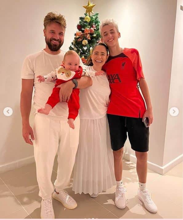 A famosa da Globo, Fernanda Vasconcellos, mostra o rosto do seu bebê em clique raro, e sem dúvidas é o menino mais lindo do mundo - Foto Reprodução Instagram A famosa da Globo, Fernanda Vasconcellos, mostra o rosto do seu bebê em clique raro, e sem dúvidas é o menino mais lindo do mundo - Foto Reprodução Instagram
