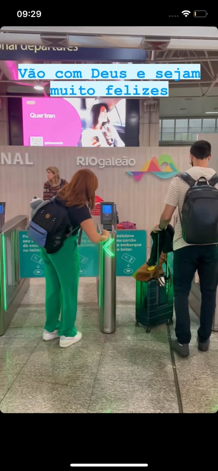 Por meio das redes sociais, apresentadora da Globo, expõe relação discreta do filho e entrega verdade - Foto Reprodução Por meio das redes sociais, apresentadora da Globo, expõe relação discreta do filho e entrega verdade - Foto Reprodução