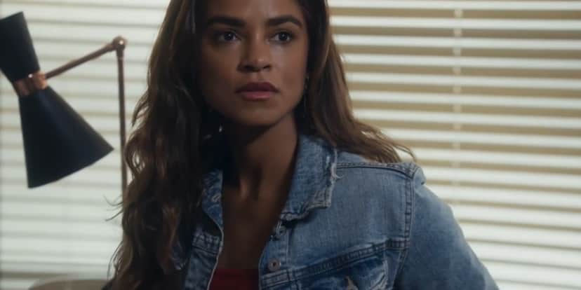 Brisa em cena da novela Travessia Brisa em cena da novela Travessia