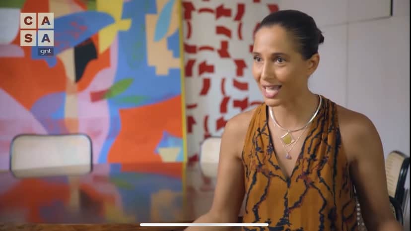 Com muitas cores e itens especiais, a mansão de Camila Pitanga, atriz da Globo, é uma das residências mais lindas do Brasil - Foto Reprodução Com muitas cores e itens especiais, a mansão de Camila Pitanga, atriz da Globo, é uma das residências mais lindas do Brasil - Foto Reprodução
