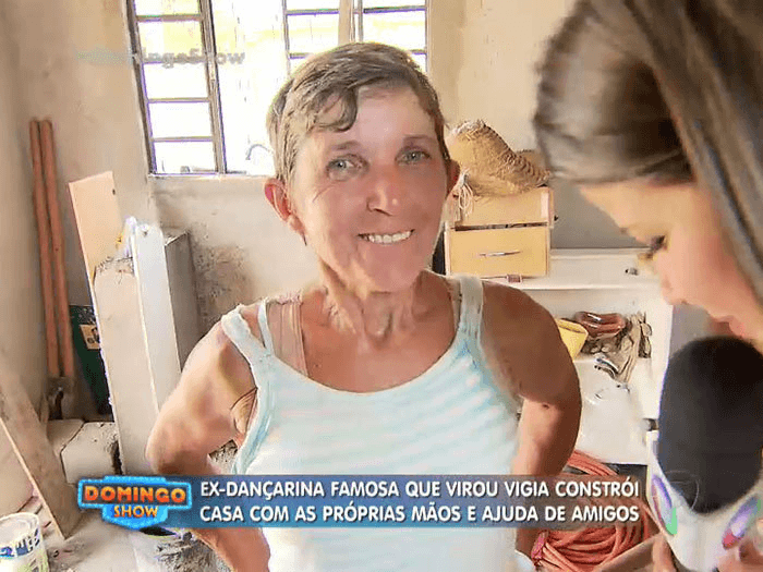 Raquel Coelho, ex-chacrete do ‘Chacrinha', no 'Domingo Legal' (Foto: Reprodução/ Record) Raquel Coelho, ex-chacrete do ‘Chacrinha', no 'Domingo Legal' (Foto: Reprodução/ Record)