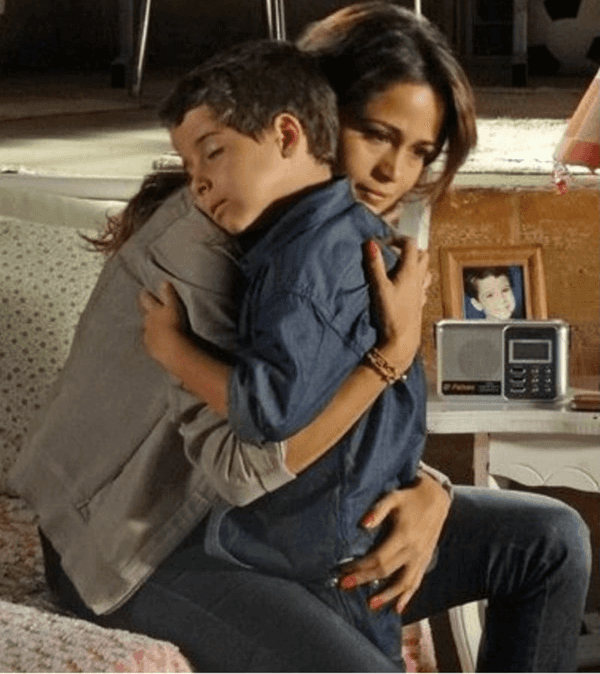 http://tvfoco.uai.com.br/wp-content/uploads/2015/05/Daniela-Mercury.jpg