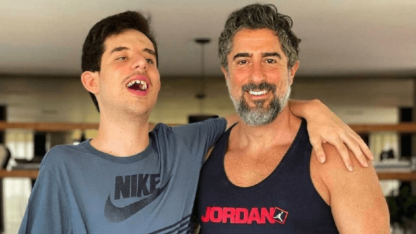 Marcos Mion, da Globo, ao lado do filho Romeo, que tem autismo (Foto: Divulgação/ Marcos Mion) Marcos Mion, da Globo, ao lado do filho Romeo, que tem autismo (Foto: Divulgação/ Marcos Mion)