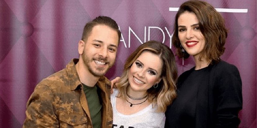 http://tvfoco.uai.com.br/wp-content/uploads/2015/05/Daniela-Mercury.jpg http://tvfoco.uai.com.br/wp-content/uploads/2015/05/Daniela-Mercury.jpg