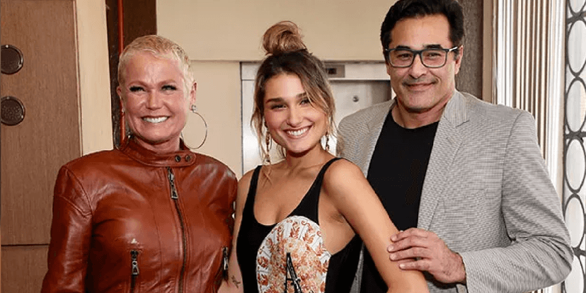 Xuxa e Luciano Szafir ao lado da filha, Sasha (Foto: Divulgação) Xuxa e Luciano Szafir ao lado da filha, Sasha (Foto: Divulgação)