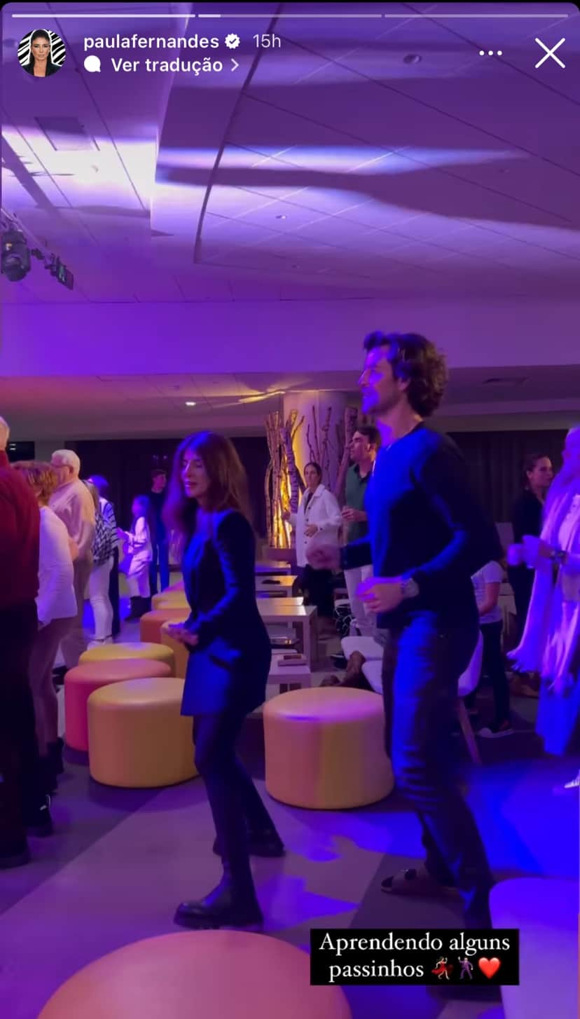 Paula Fernandes expõe vídeo de dancinha com o namorado, que é sem dúvidas é o homem mais lindo do mundo - Foto Reprodução Paula Fernandes expõe vídeo de dancinha com o namorado, que é sem dúvidas é o homem mais lindo do mundo - Foto Reprodução