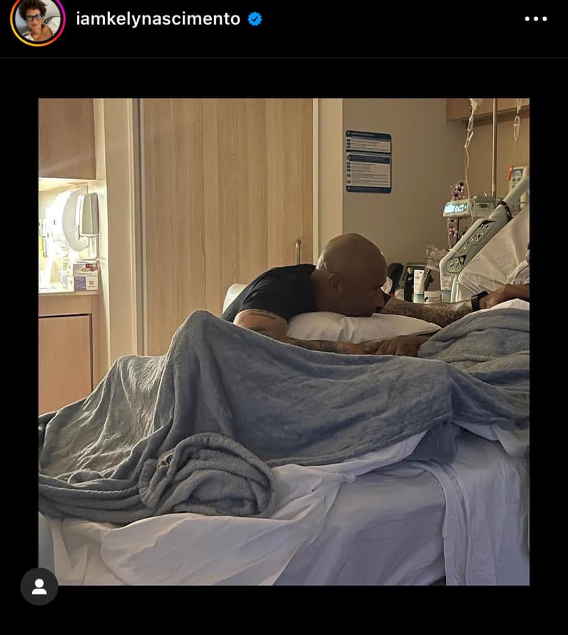 Últimas imagens de Pelé em seu leito de morte - Foto Reprodução Últimas imagens de Pelé em seu leito de morte - Foto Reprodução