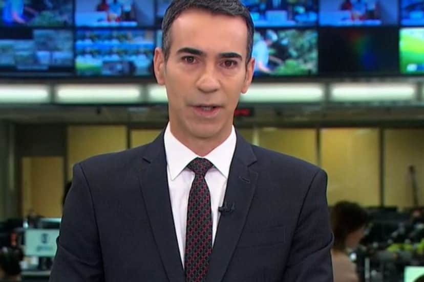 Casados, Ticiane Pinheiro e César Tralli chocam com os salários que recebem da Record e da Globo - Foto Reprodução