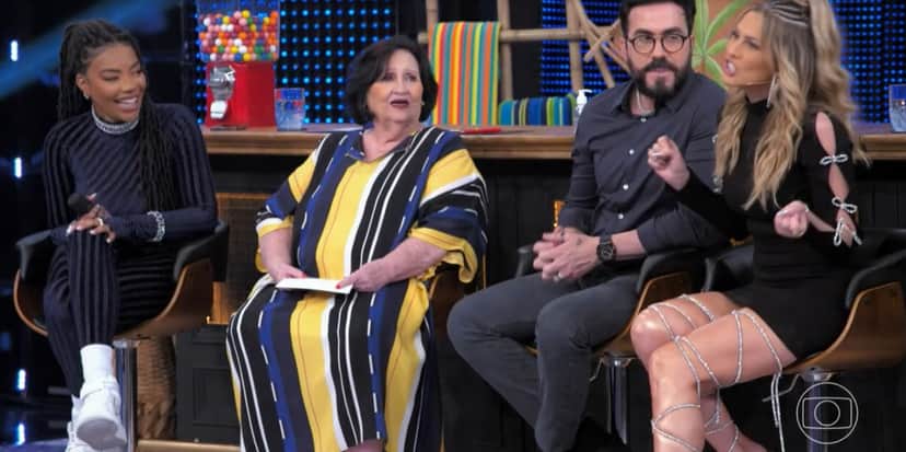 Padre Fábio de Melo e Dona Déa Lúcia deram o que falar no Domingão com Luciano Huck (Foto: Reprodução) Padre Fábio de Melo e Dona Déa Lúcia deram o que falar no Domingão com Luciano Huck (Foto: Reprodução)