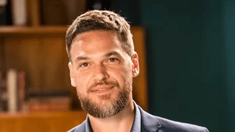 O ator Emílio Dantas, que estará na novela 'Vai na Fé', da Globo, não perdoa o que a emissora fez e se arrepende amargamente - Foto Reprodução O ator Emílio Dantas, que estará na novela 'Vai na Fé', da Globo, não perdoa o que a emissora fez e se arrepende amargamente - Foto Reprodução