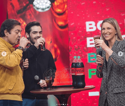 Anne Lottermann expõe mensagem impactante ao entregar o que passou em 1 ano de Faustão na Band e recebe o carinho dos seus fãs - Foto Reprodução Instagram Anne Lottermann expõe mensagem impactante ao entregar o que passou em 1 ano de Faustão na Band e recebe o carinho dos seus fãs - Foto Reprodução Instagram