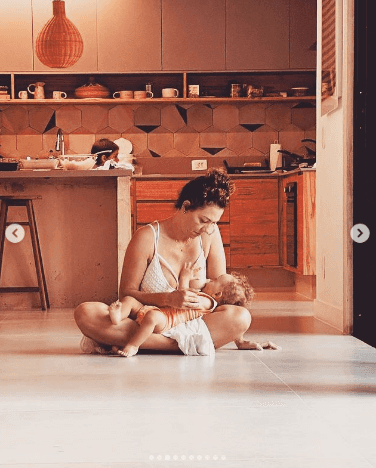 O famoso ator Emílio Dantas, expõe cliques raros dos seus filhos gêmeos, e sem dúvidas eles são os bebês mais lindos do Brasil - Foto Reprodução O famoso ator Emílio Dantas, expõe cliques raros dos seus filhos gêmeos, e sem dúvidas eles são os bebês mais lindos do Brasil - Foto Reprodução