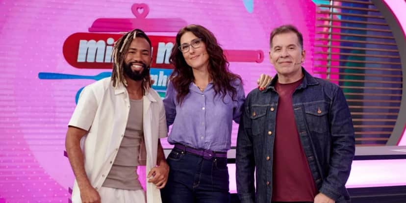 João Diamante, Paola Carosella e Leandro Hassum em "Minha Mãe Cozinha Melhor Que a Sua" (Foto: Divulgação/TV Globo) João Diamante, Paola Carosella e Leandro Hassum em "Minha Mãe Cozinha Melhor Que a Sua" (Foto: Divulgação/TV Globo)