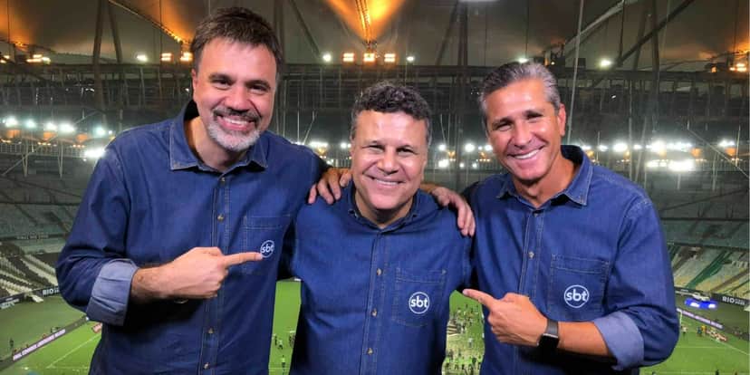 Time da Libertadores na emissora de Silvio Santos (Foto: Divulgação/SBT) Time da Libertadores na emissora de Silvio Santos (Foto: Divulgação/SBT)