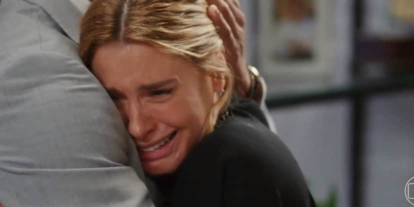 Lumiar da novela Vai na Fé cai no choro Lumiar da novela Vai na Fé cai no choro