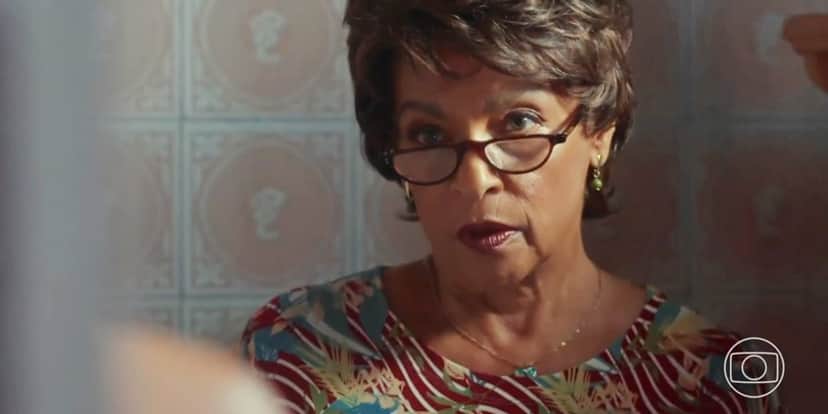 Marlene vai deixar a família preocupada em Vai na Fé Marlene vai deixar a família preocupada em Vai na Fé