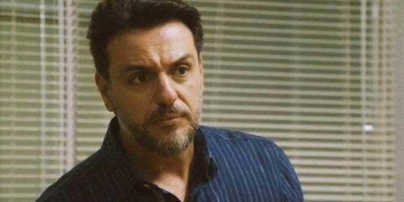 Moretti em cena da novela Travessia Moretti em cena da novela Travessia