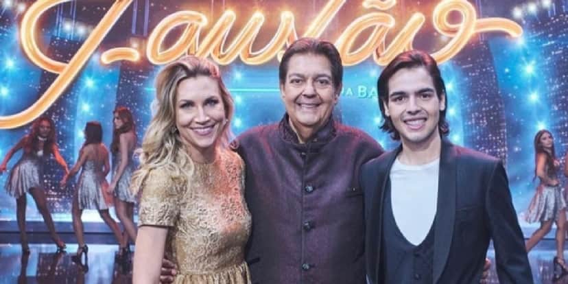 http://tvfoco.uai.com.br/wp-content/uploads/2015/05/Daniela-Mercury.jpg http://tvfoco.uai.com.br/wp-content/uploads/2015/05/Daniela-Mercury.jpg