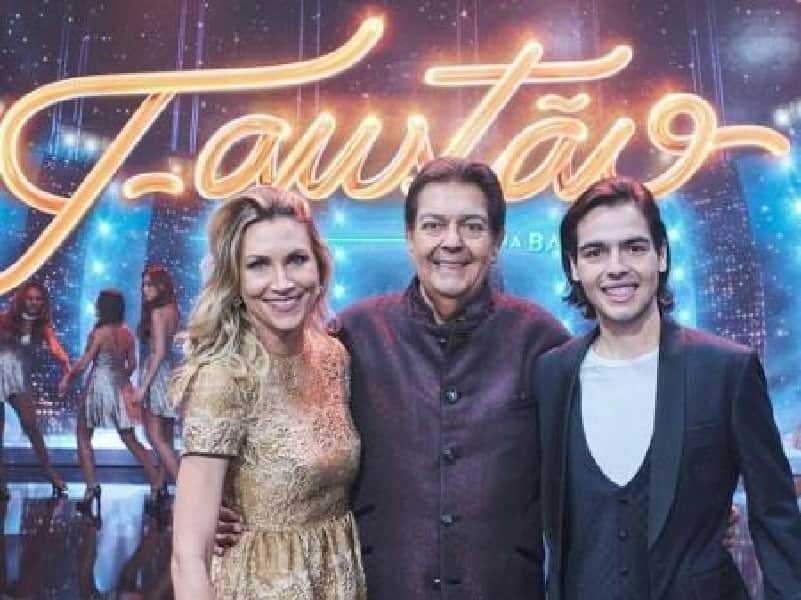 http://tvfoco.uai.com.br/wp-content/uploads/2015/05/Daniela-Mercury.jpg http://tvfoco.uai.com.br/wp-content/uploads/2015/05/Daniela-Mercury.jpg