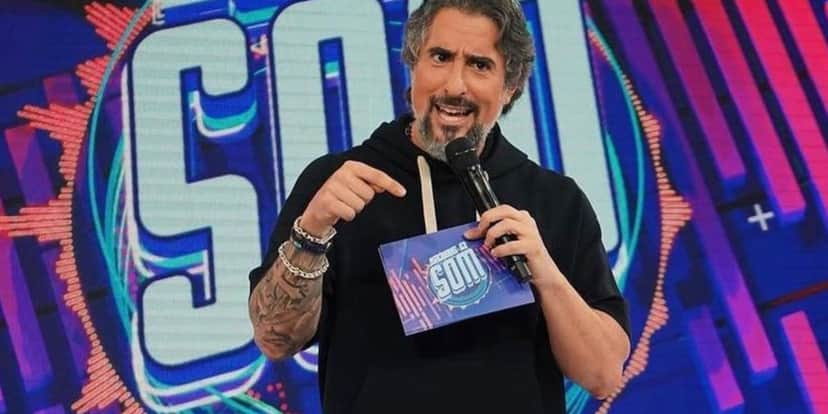 http://tvfoco.uai.com.br/wp-content/uploads/2015/05/Daniela-Mercury.jpg