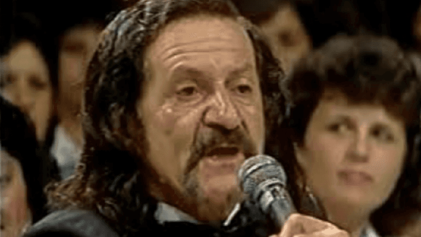 Pedro de Lara, jurado de Silvio Santos, no ‘Show de Calouros’ (Foto: Reprodução/SBT) Pedro de Lara, jurado de Silvio Santos, no ‘Show de Calouros’ (Foto: Reprodução/SBT)