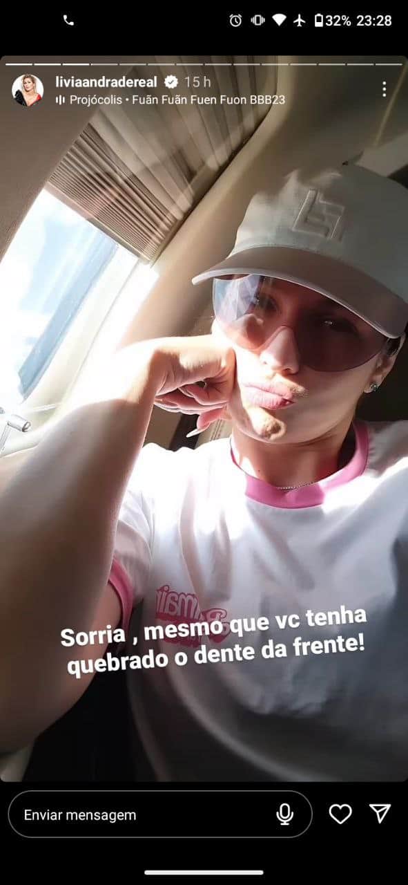 Lívia Andrade relatou o que tinha acontecido com seu dente (Foto: Reprodução/ Instagram) Lívia Andrade relatou o que tinha acontecido com seu dente (Foto: Reprodução/ Instagram)
