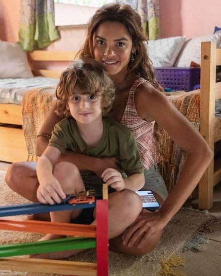 Brisa com seu filho Tonho (Foto: Reprodução: Globo) Brisa com seu filho Tonho (Foto: Reprodução: Globo)