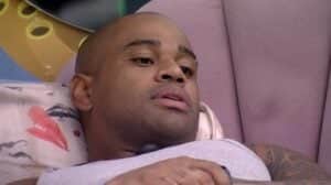 Cezar ficou chateado por não ser escolhido para o VIP do BBB23 (Foto: Reprodução / Globoplay) Cezar ficou chateado por não ser escolhido para o VIP do BBB23 (Foto: Reprodução / Globoplay)