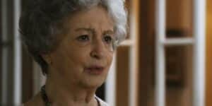 Cotinha em cena da novela Travessia Cotinha em cena da novela Travessia