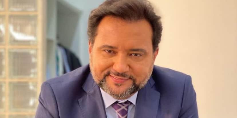 Geraldo Luís, da record assumiu relação com pessoa 22 anos mais jovem, terminaram e muitos nem souberam de caso(Foto: Reprodução) Geraldo Luís, da record assumiu relação com pessoa 22 anos mais jovem, terminaram e muitos nem souberam de caso(Foto: Reprodução)