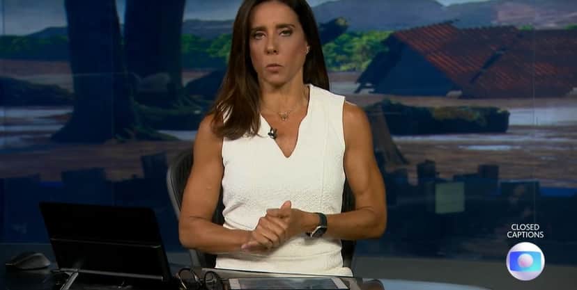 Mônica Teixeira comandou o Jornal Nacional ao lado de Flávio Fachel (Foto: Reprodução/ Globo)