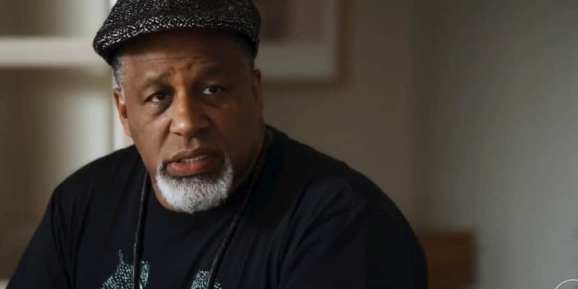 Monteiro em cena da novela Travessia