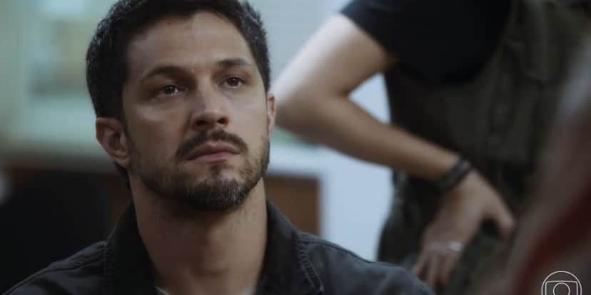 Oto em cena da novela Travessia Oto em cena da novela Travessia