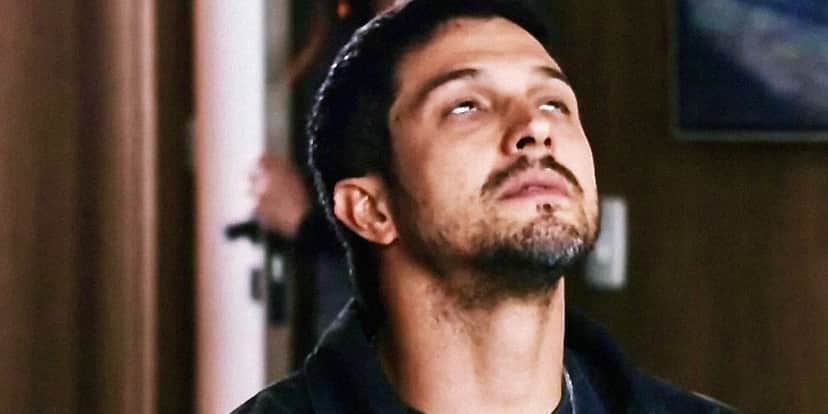 Oto ficará cansado na novela Travessia Oto ficará cansado na novela Travessia