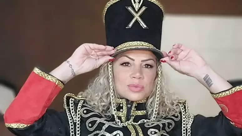 http://tvfoco.uai.com.br/wp-content/uploads/2015/05/Daniela-Mercury.jpg