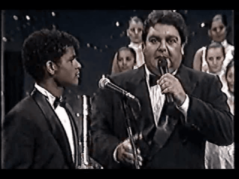 Charles da Flauta mostrando seu talento no Faustão, na Globo (Foto: Reprodução/ Youtube)