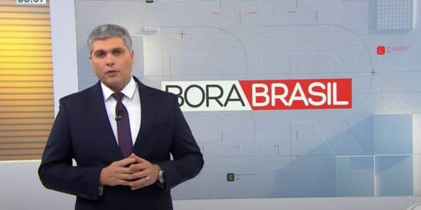 Joel Datena nos estúdios do Bora Brasil (Reprodução: Band) Joel Datena nos estúdios do Bora Brasil (Reprodução: Band)