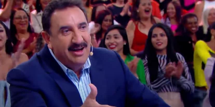 http://tvfoco.uai.com.br/wp-content/uploads/2015/05/Daniela-Mercury.jpg